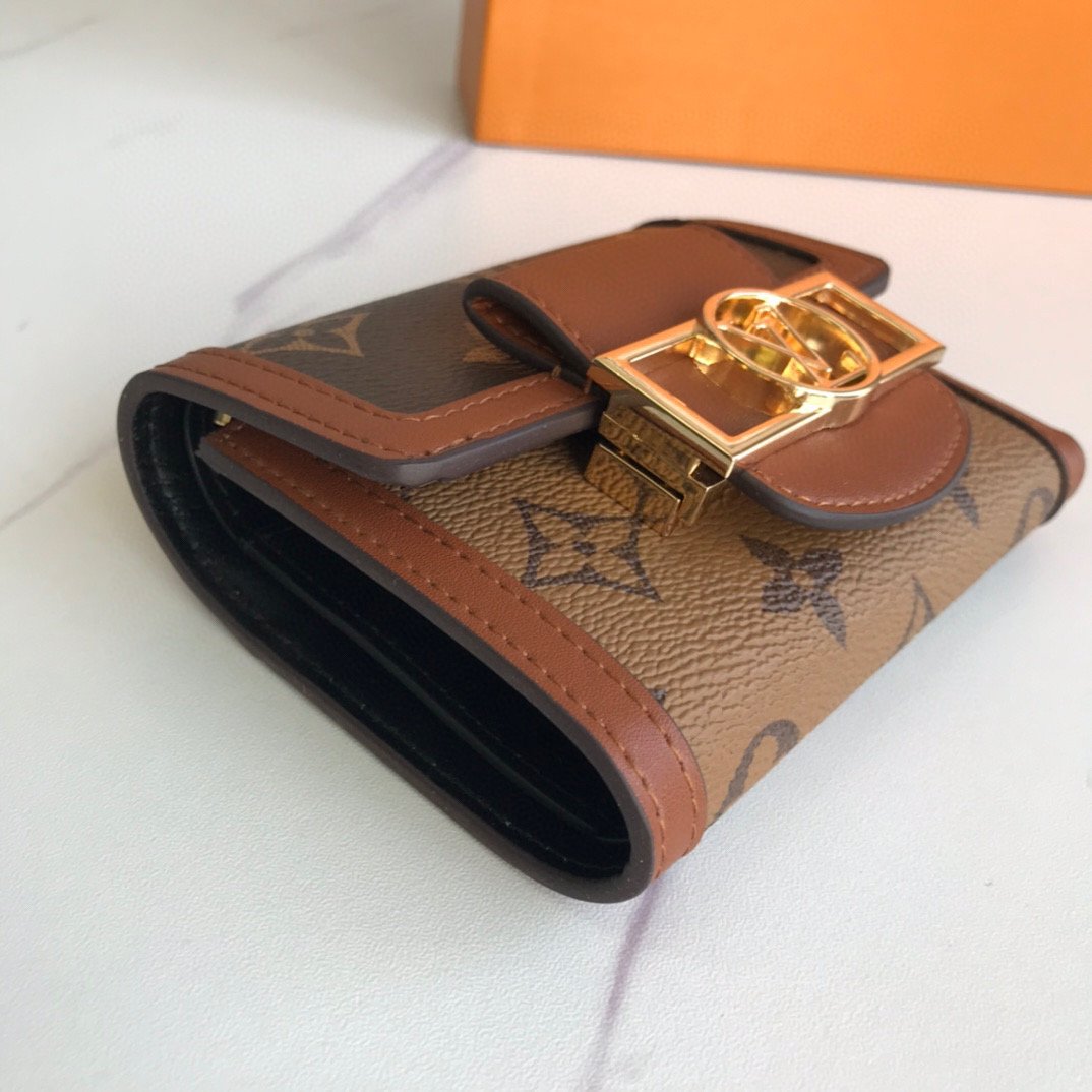 EN - New Arrival Bags LUV 051