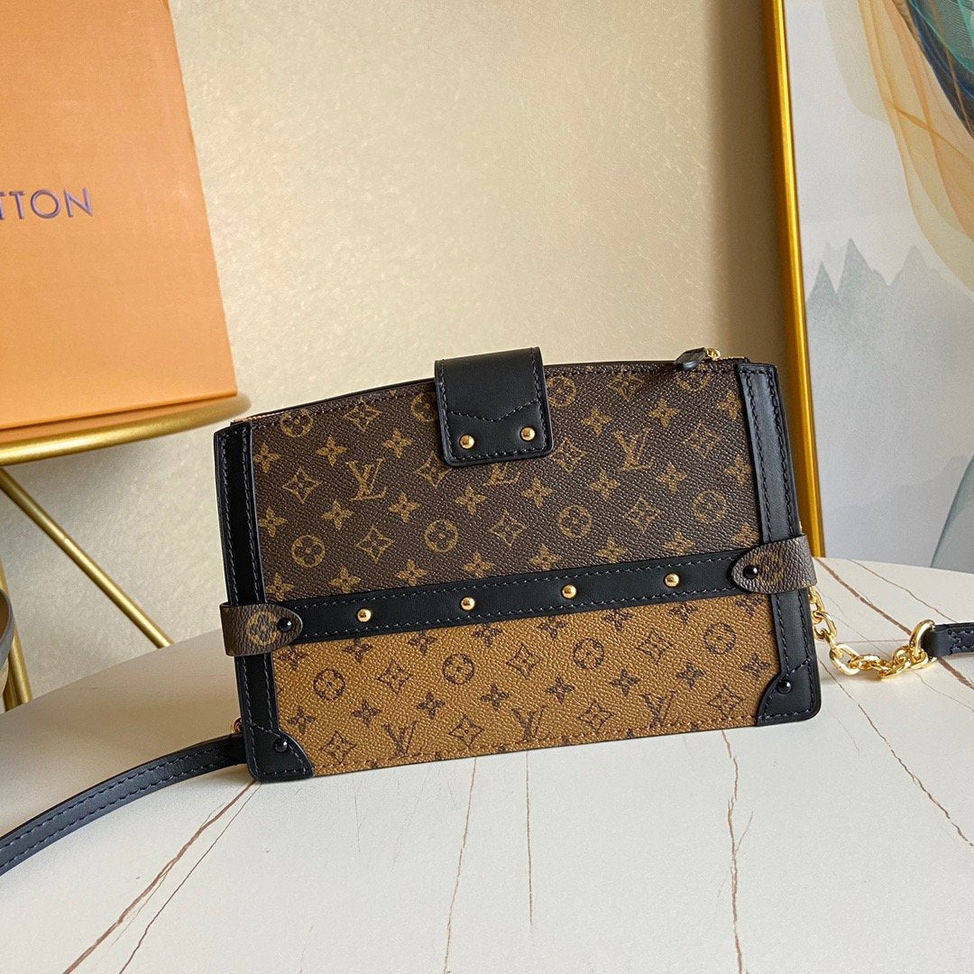 EN - New Arrival Bags LUV 144