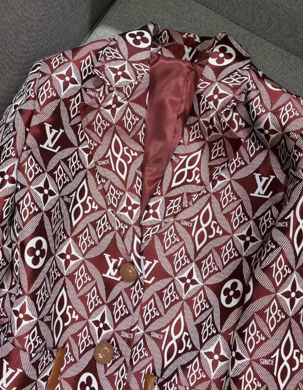 SAMC - LOV Clothes - 148