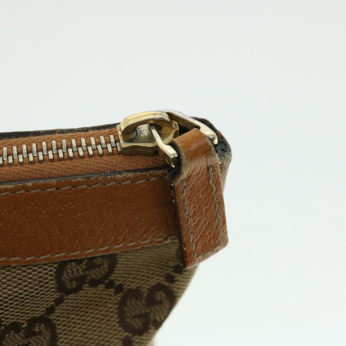 GUCCI GG Canvas Shoulder Bag Beige Brown 141470 51645