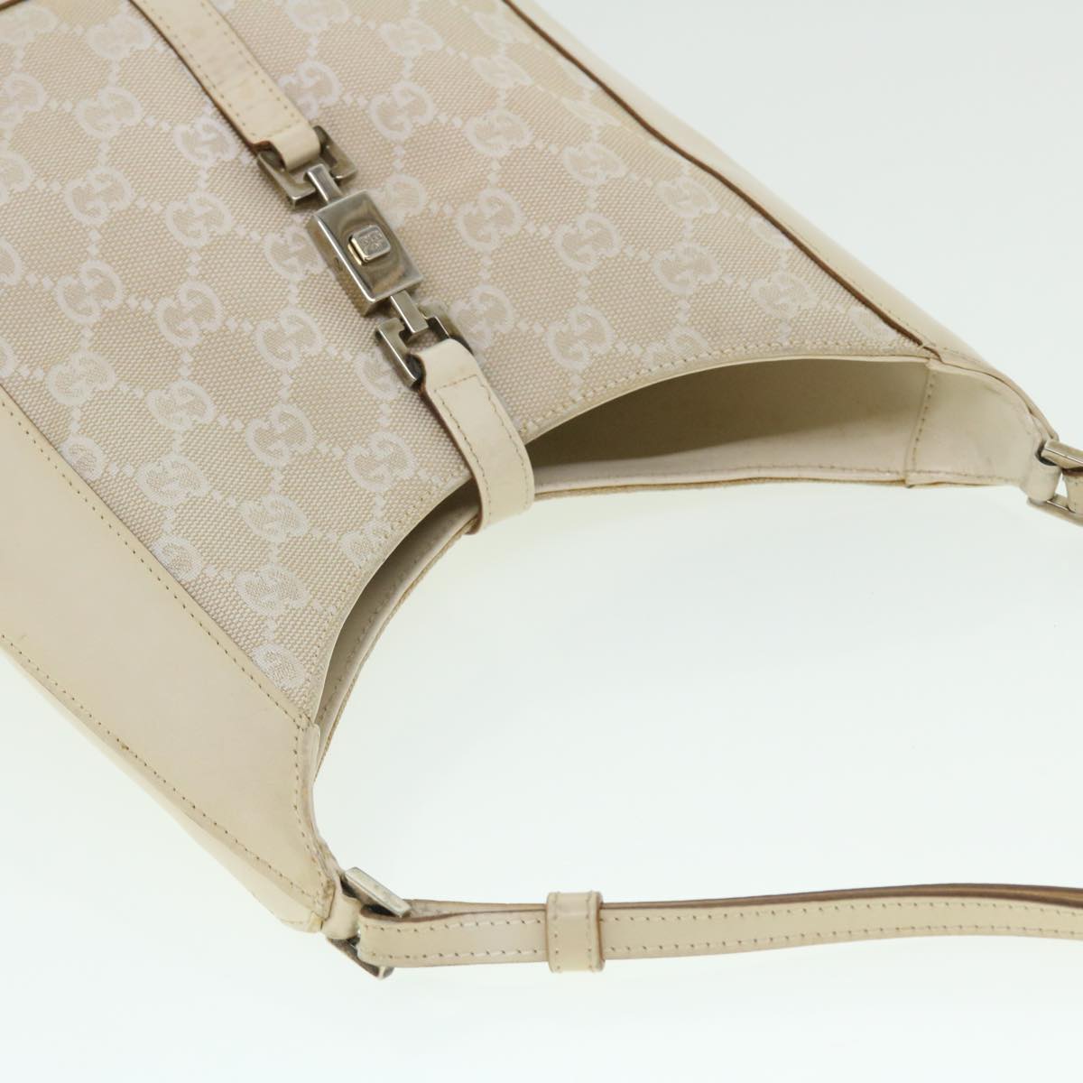 GUCCI GG Canvas Jackie Shoulder Bag White 001 3876 002122 51646