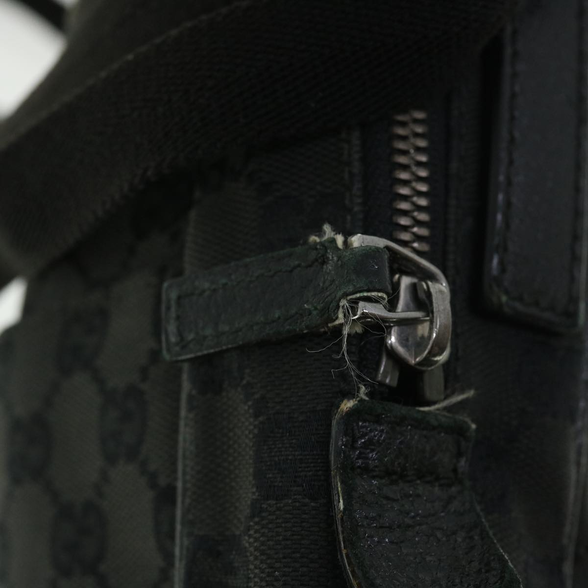 GUCCI GG Canvas Shoulder Bag Black 122759 51647