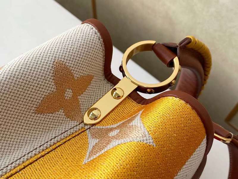 LOV2 Bags - Luxurious Bags  1102