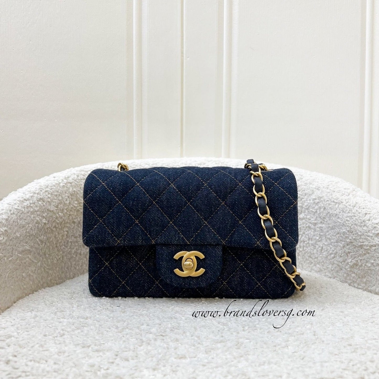 GLM-Mini Rectangle Classic Flap in 25C Dark Blue Denim and AGHW (Model: A69900)