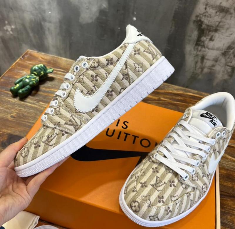 SAMC - NKE Shoes - 410
