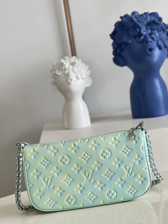 SAMC - LOV Bags - 1615