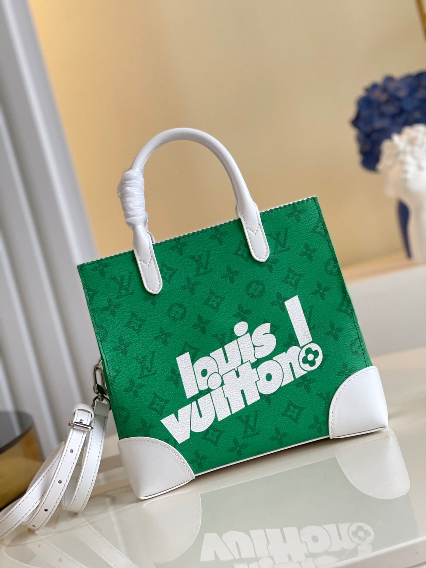 LV Litter Bag Vintage Monogram Canvas Green By Virgil Abloh For Men, MenÃ¢â‚¬â„¢s Bags, Shoulder And Crossbody Bags 9.4in/24cm LV M80815