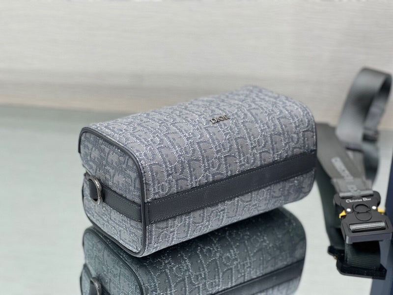 ELE - Dir Bags - 1387