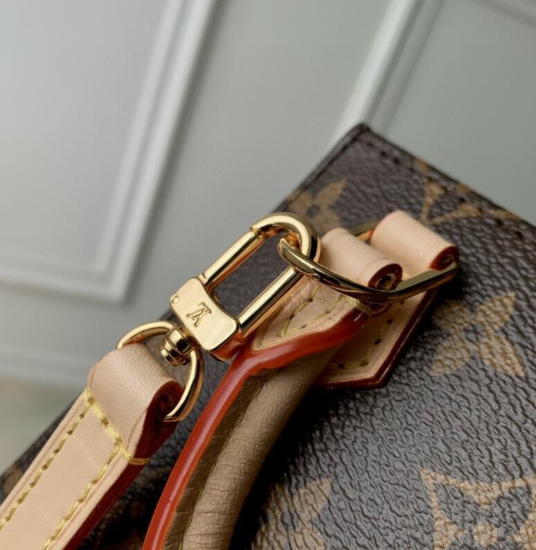 SAMC - LOV Bags - 1240