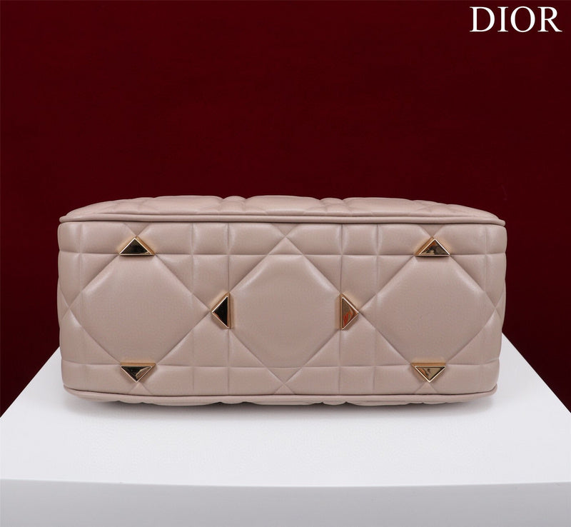 ELE - Dir Bags - 1193