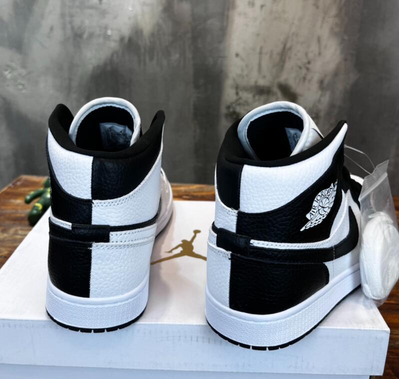 SAMC - NKE Shoes - 906