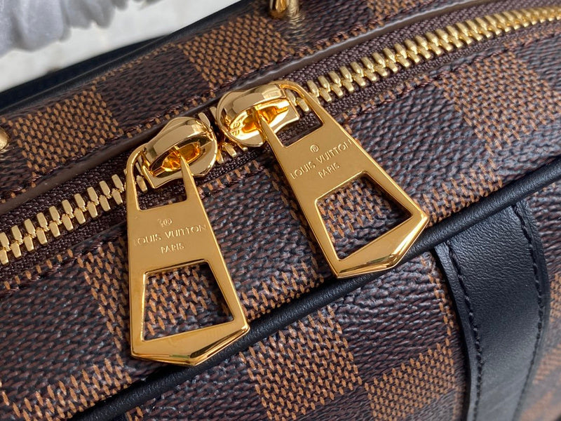 LOV2 Bags - Luxurious Bags  1197