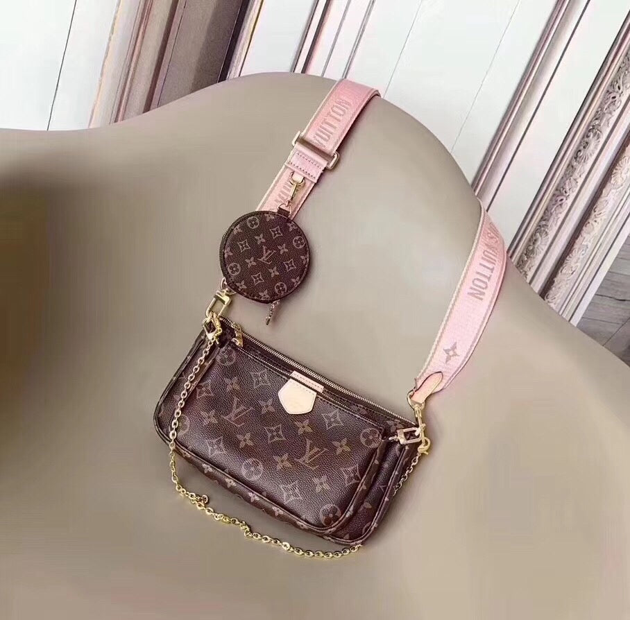 LV Multi Pochette AcGLAMIssoires Monogram Canvas For Women,  Shoulder And Crossbody Bags 24cm LV M44840