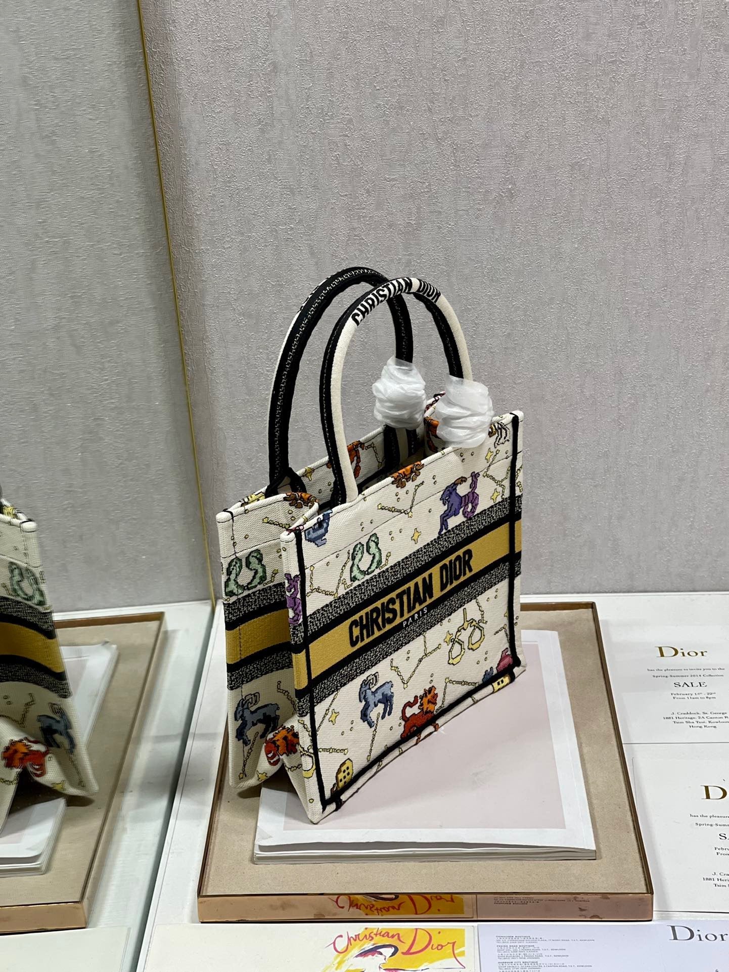 GLAMI Small Book Tote white, For Women, WomenÃ¢â‚¬â„¢s Handbags 26.5cm/10.5in CD M1265ZRTY_M941