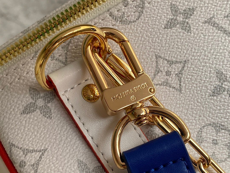 LOV2 Bags - Luxurious Bags  1207