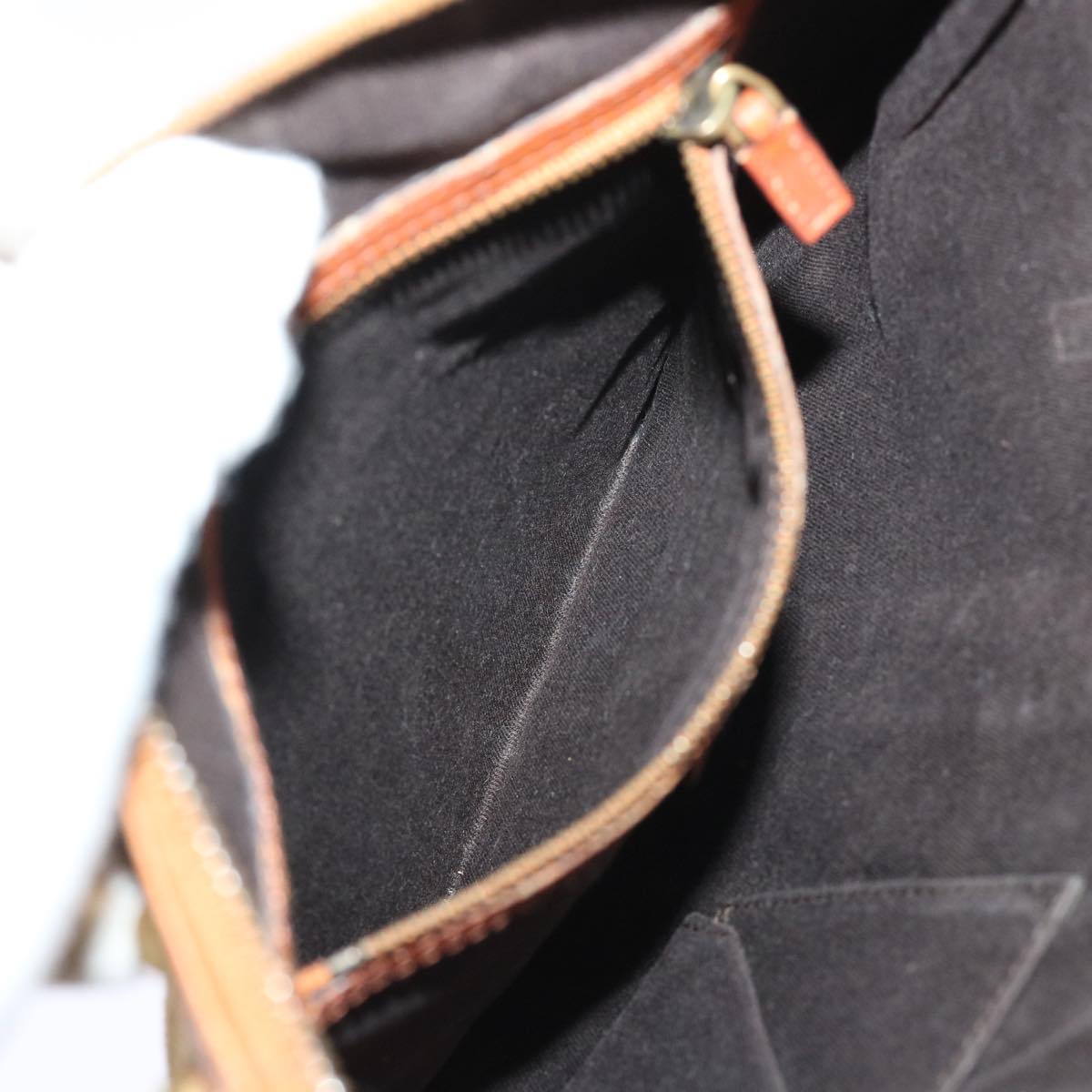 GUCCI GG Canvas Shoulder Bag Leather Beige Orange 120893 52751