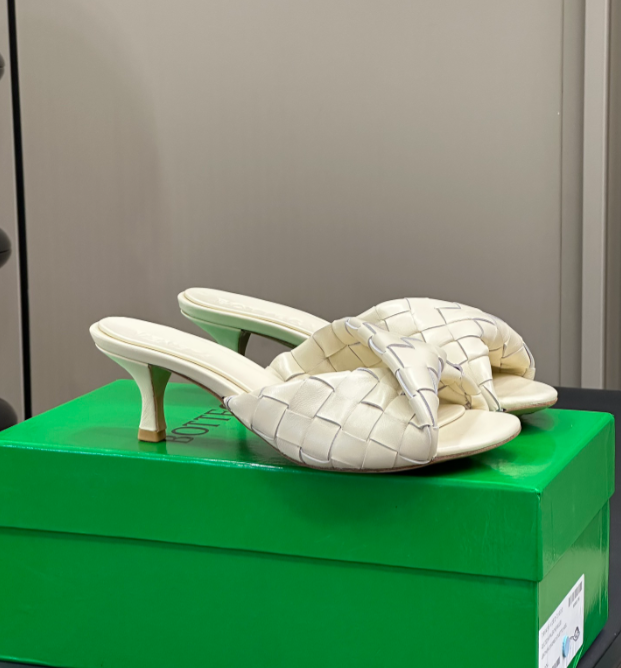 SAMC - BO Women Shoes - 029