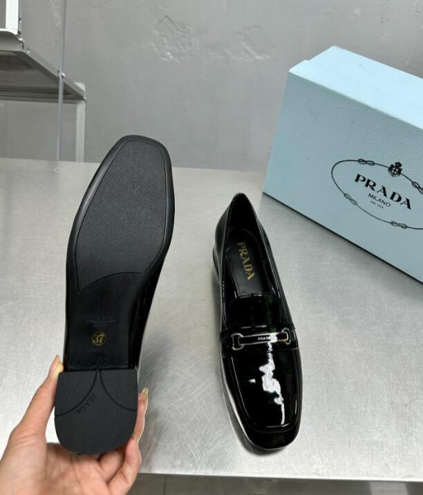 GlamyWomen Shoes - 215