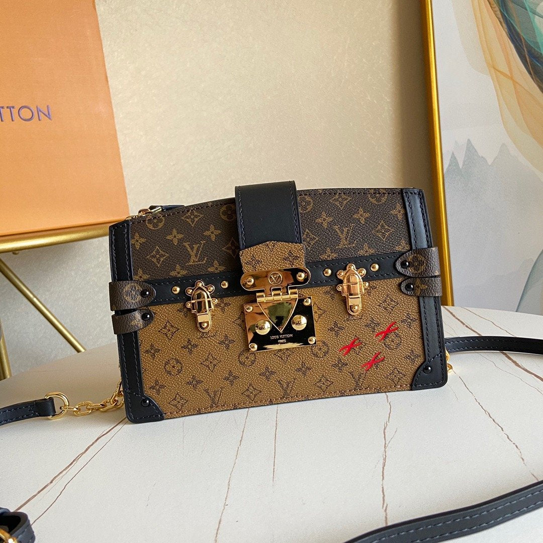 EN - New Arrival Bags LUV 144