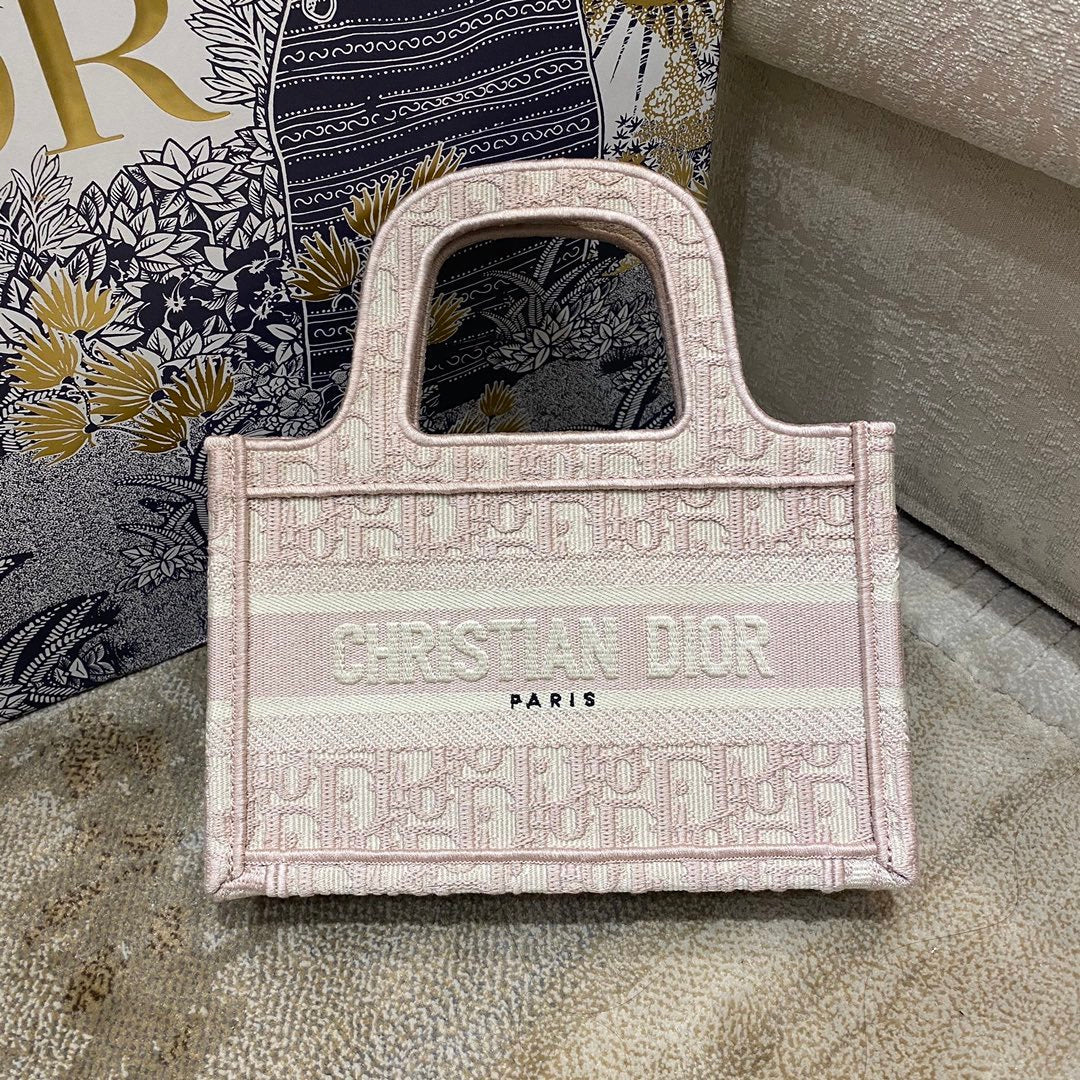 GLAMI Mini Book Tote Rose Des Vents Oblique Embroidery, Light Pink, For Women WomenÃ¢â‚¬â„¢s Handbags,Ã‚Â 23cm CD
