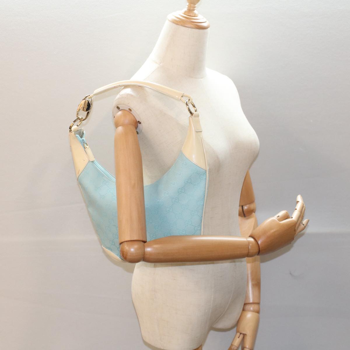 GUCCI GG Canvas Shoulder Bag Light Blue 001 4158 53005