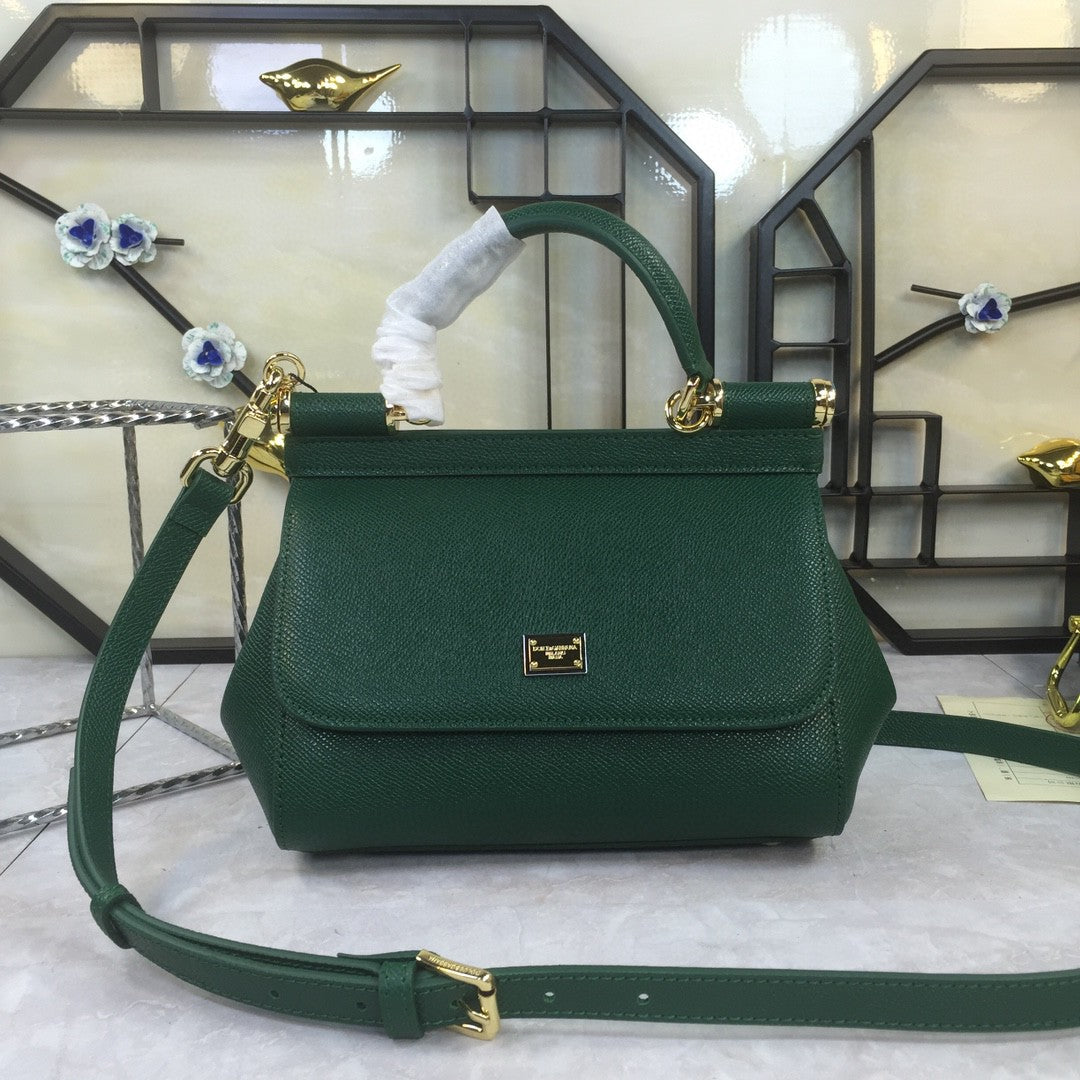 GLAMI MeGLAMIum Sicily Handbag In Dauphine Green For Women 10.2in/26cm GLAMI GLAMI4347A100187399