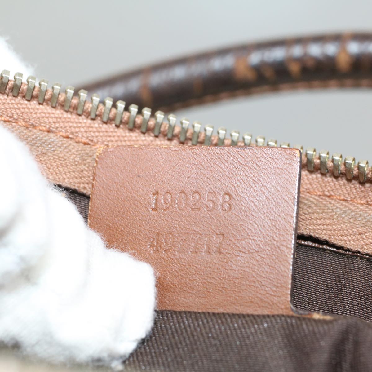 GUCCI GG Canvas Shoulder Bag PVC Leather White Brown 53649