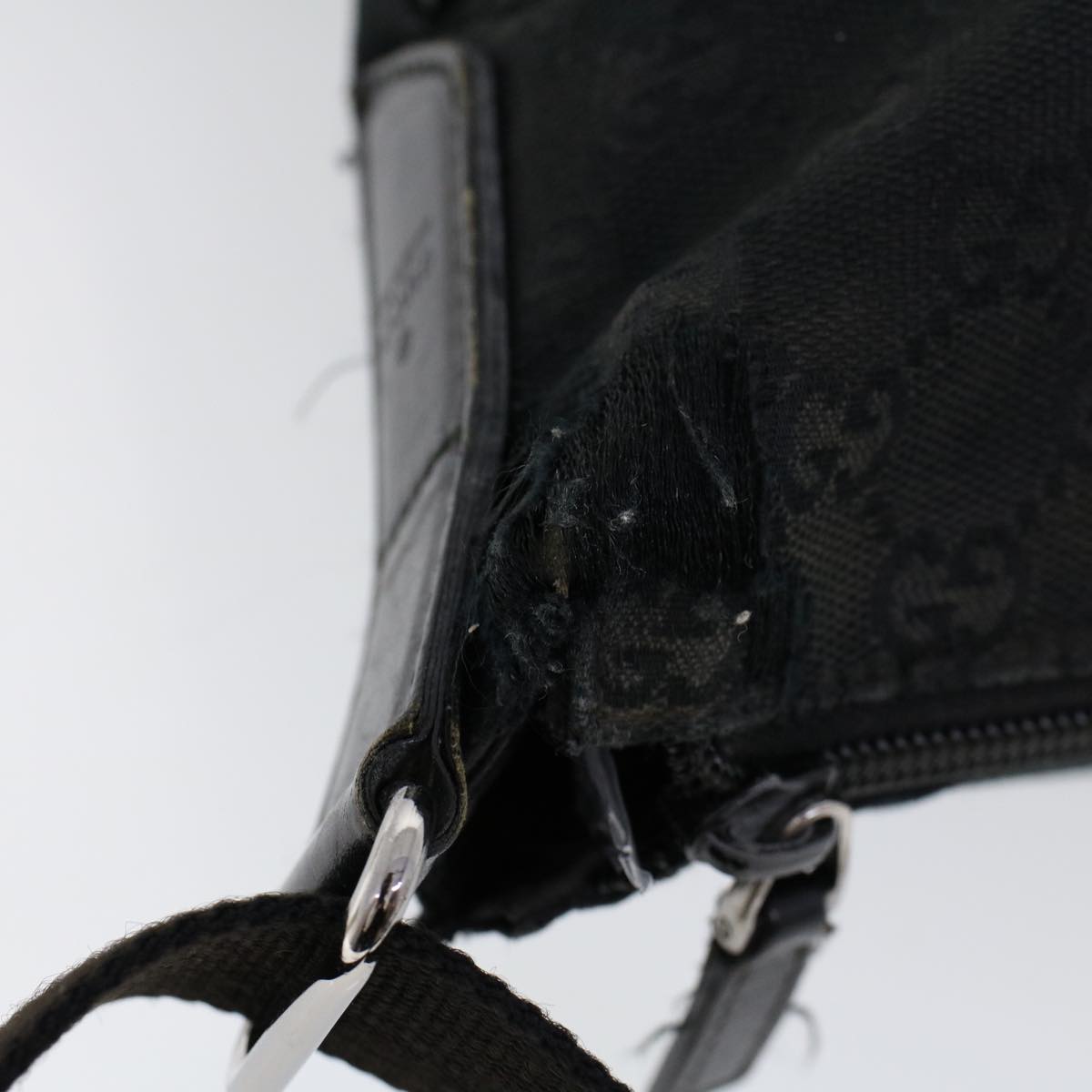 GUCCI GG Canvas Shoulder Bag Black 53665