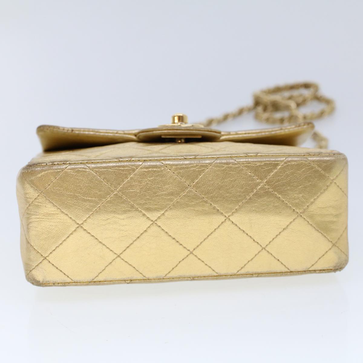 CHANEL Matelasse Turn Lock Chain Shoulder Bag Lamb Skin Gold CC 53752A