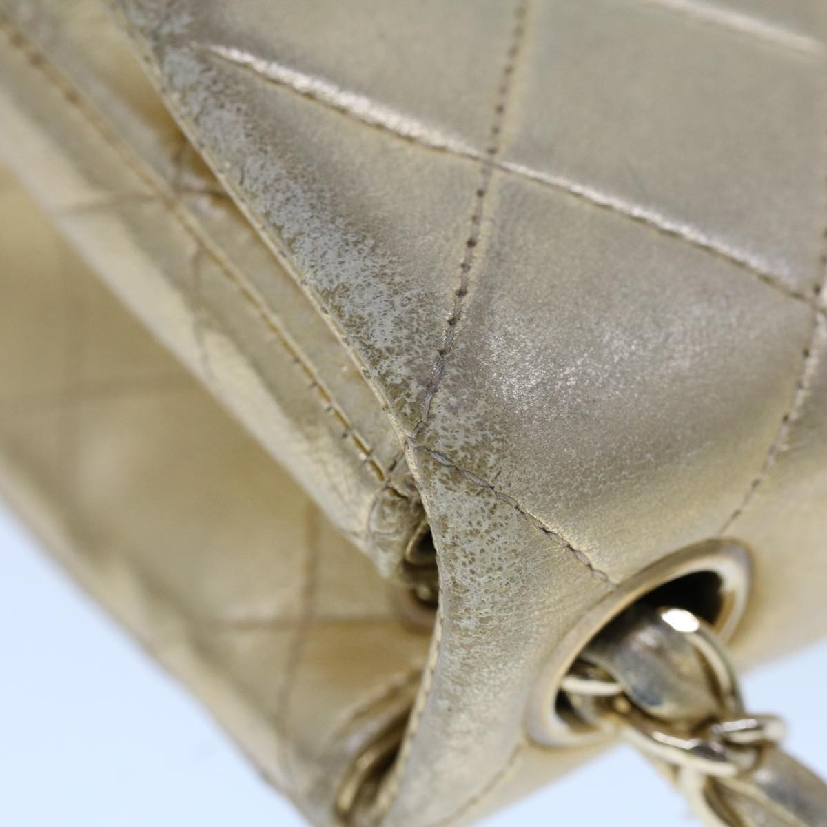 CHANEL Matelasse Turn Lock Chain Shoulder Bag Lamb Skin Gold CC 53752A