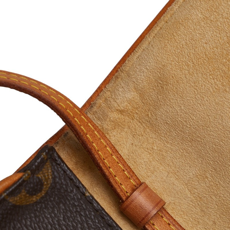 Louis Vuitton Monogram M51852 Shoulder Bag Leather Brown