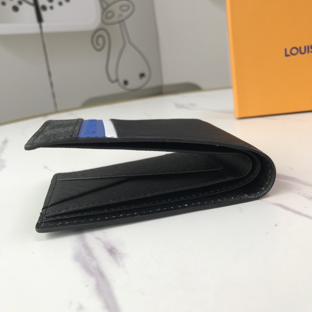EN - New Arrival Wallet LUV 078
