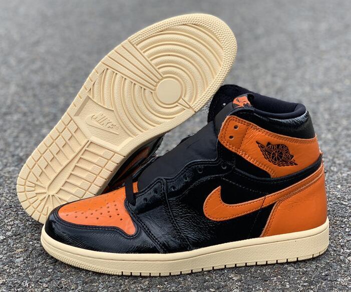 SAMC - NKE Shoes - 1404