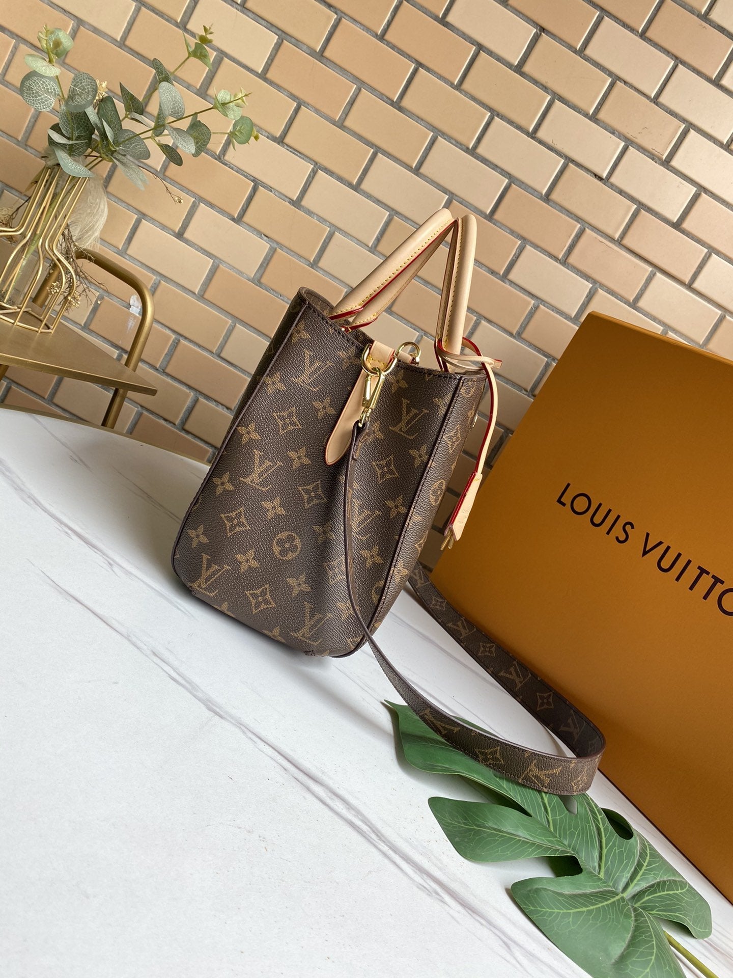 EN - New Arrival Bags LUV 102