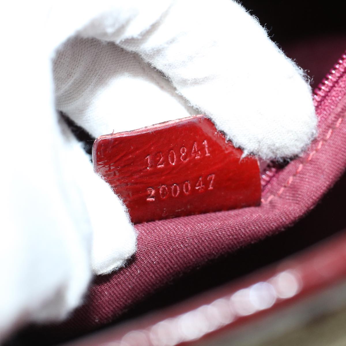 GUCCI GG Canvas Shoulder Bag Canvas Patent Beige Red 54009