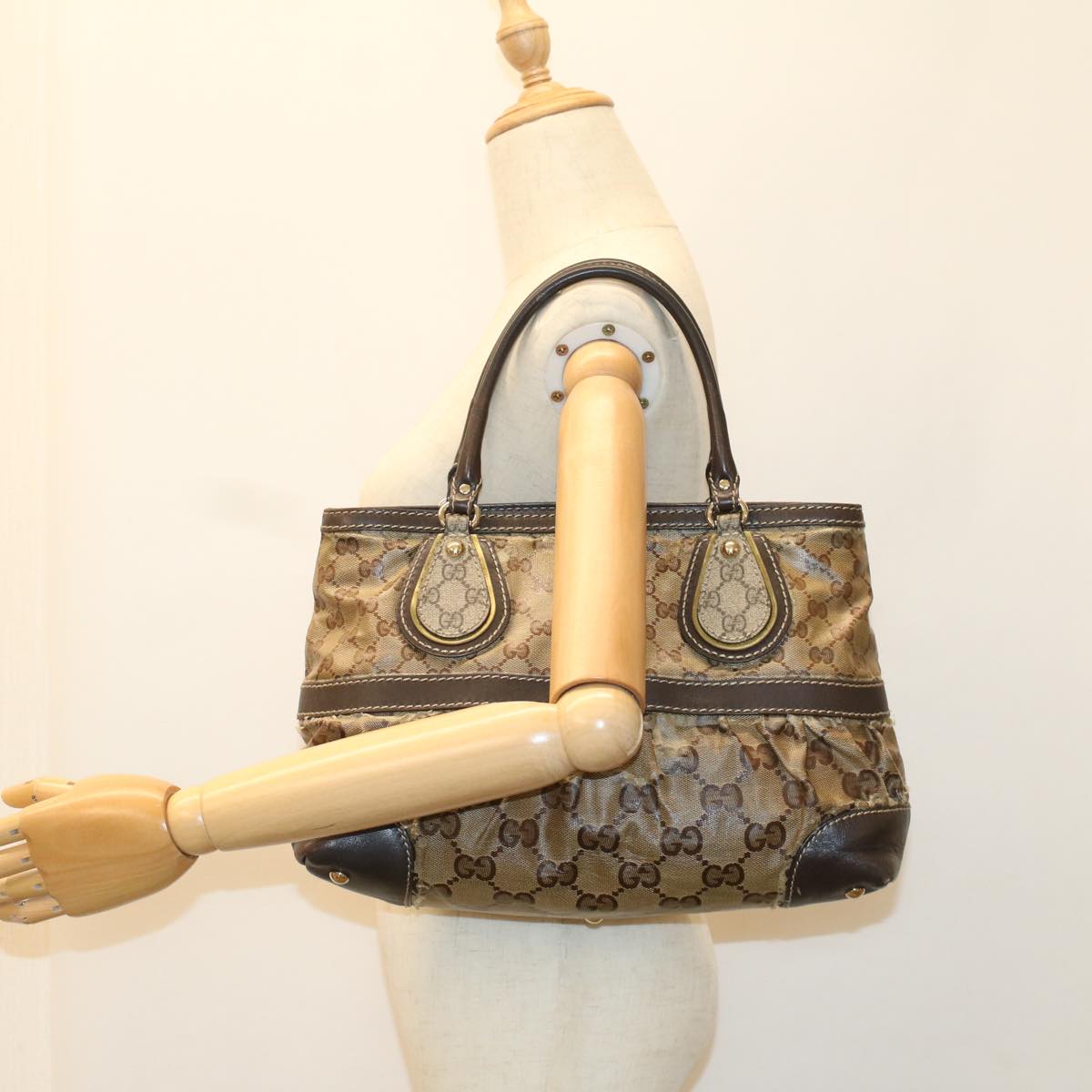 GUCCI GG Crystal Hand Bag Leather Beige 223964 54016