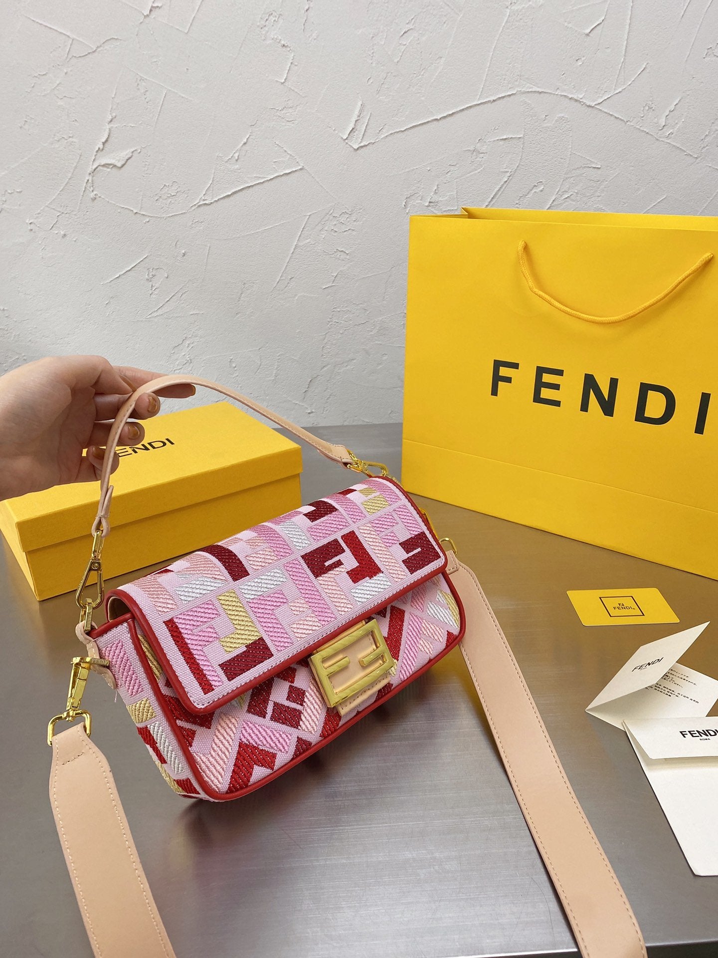 EN - NEW Arrival Bags FEI 119