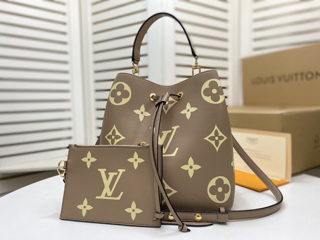 EN - New Arrival Bags LUV 103