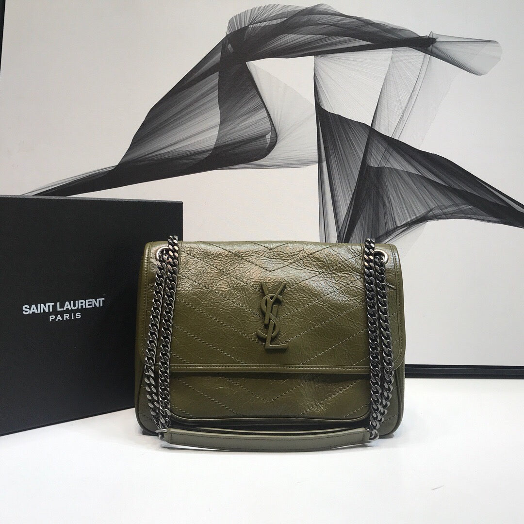 GLAMI Niki MeGLAMIum Chain Bag In Crinkled Vintage Green For Women 11in/28cm YSL 6331581YG041229