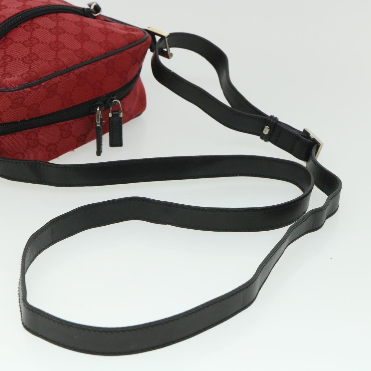 GUCCI GG Canvas Shoulder Bag Red 018 1612 200047 54533