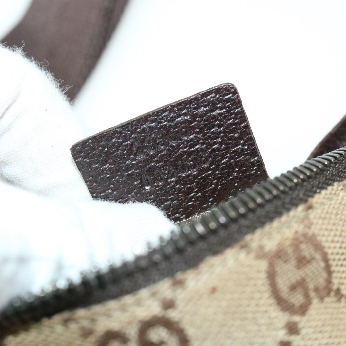 GUCCI GG Canvas Waist bag Beige 28566 54729
