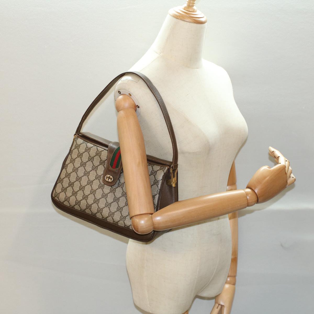 GUCCI GG Canvas Web Sherry Line Shoulder Bag Beige Red 116 02 076 54737