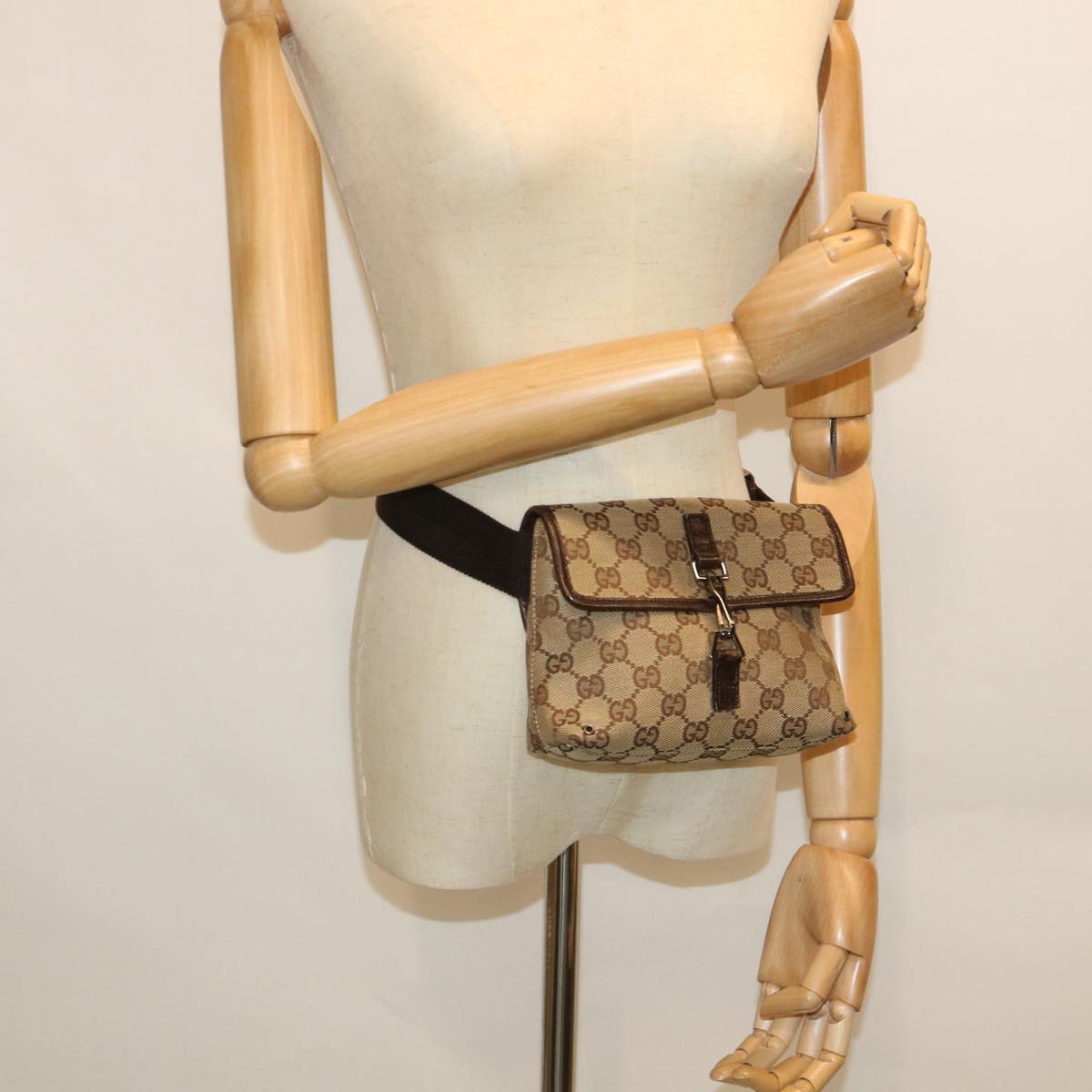 GUCCI GG Canvas Waist bag Beige 92543 54743