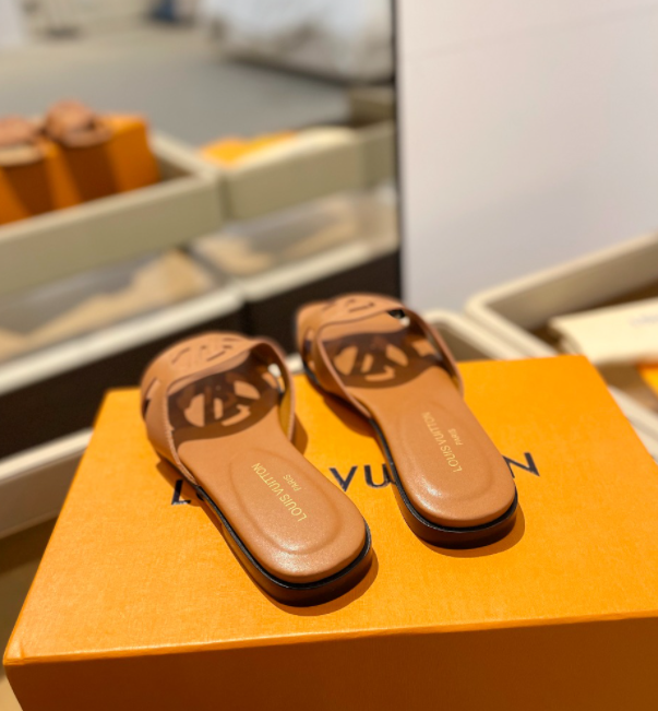 SAMC - LOV Women Shoes - 055