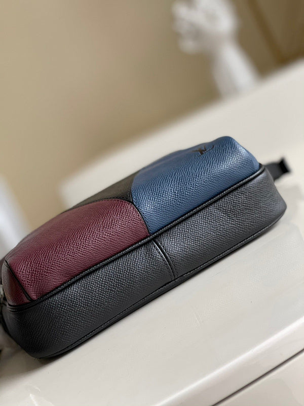 LOV2 Bags - Luxurious Bags  1212