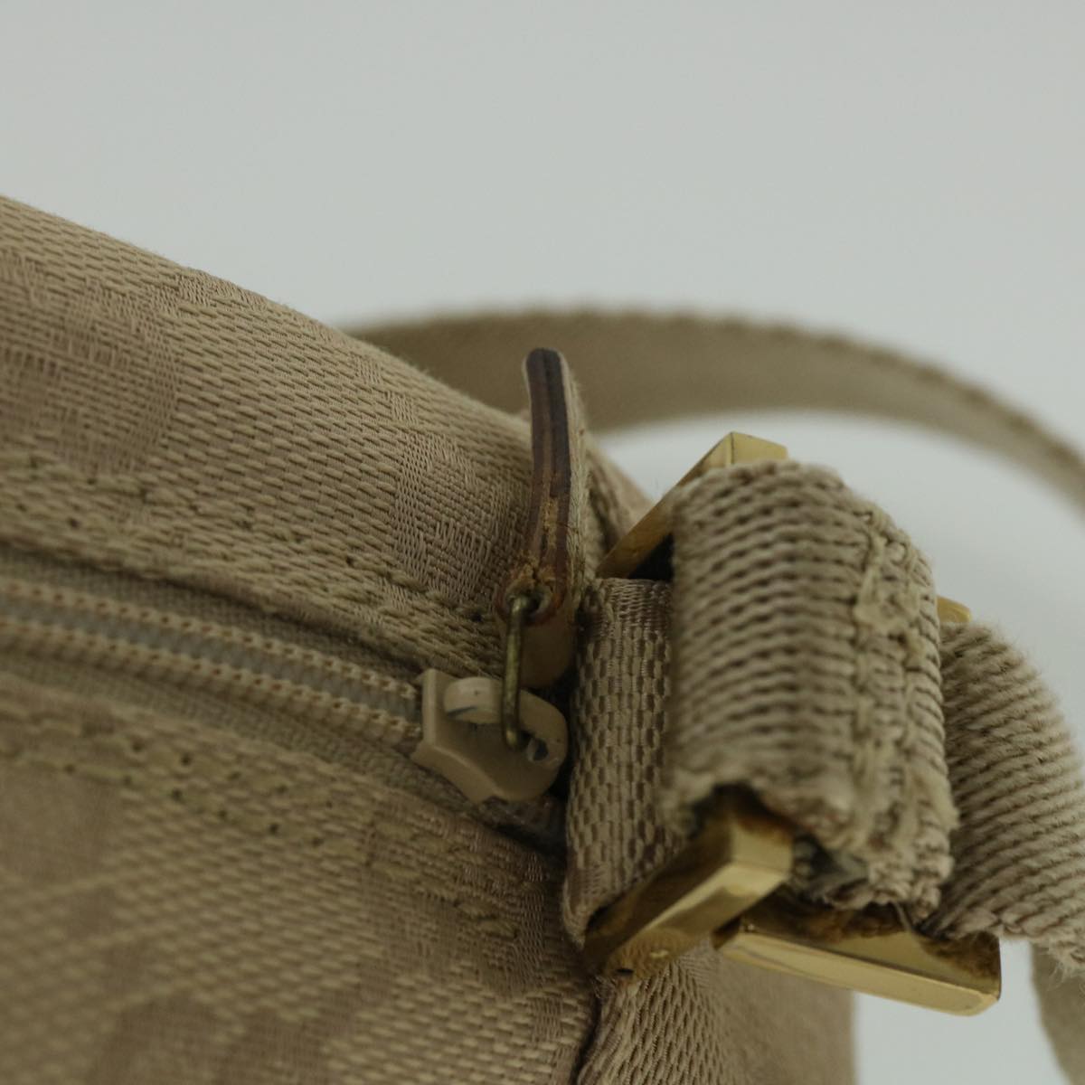 GUCCI GG Canvas Shoulder Bag Beige 90781 55288