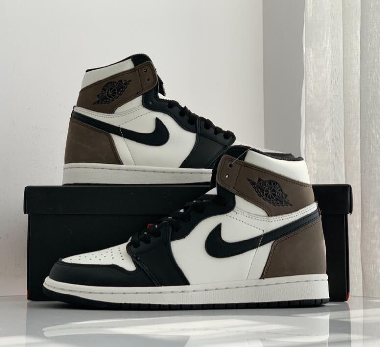 SAMC - NKE Shoes - 1667