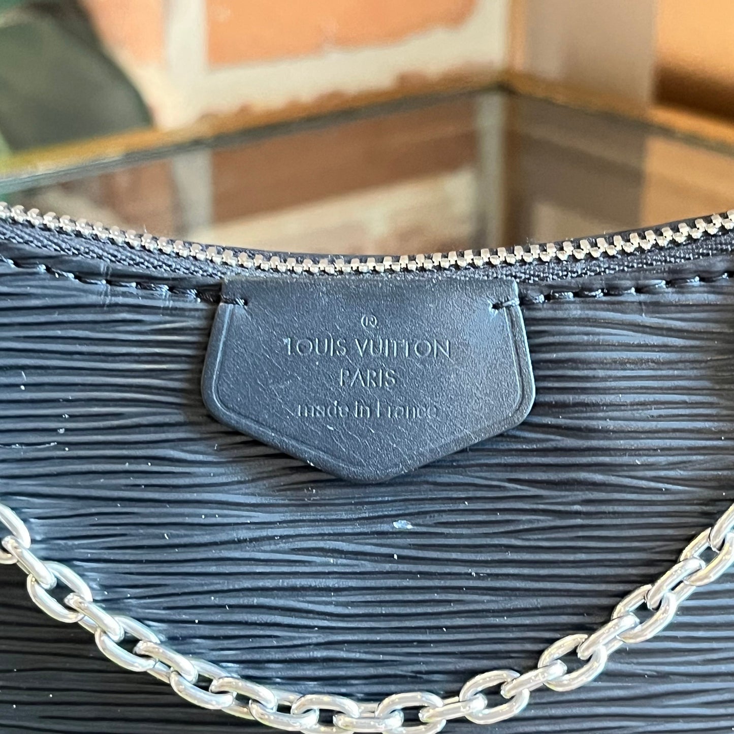 LOUIS VUITTON Easy Pouch On Strap Epi Leather Shoulder Bag
