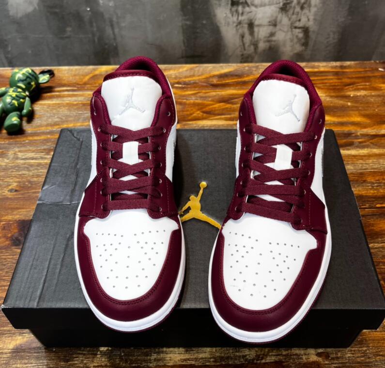 SAMC - NKE Shoes - 634