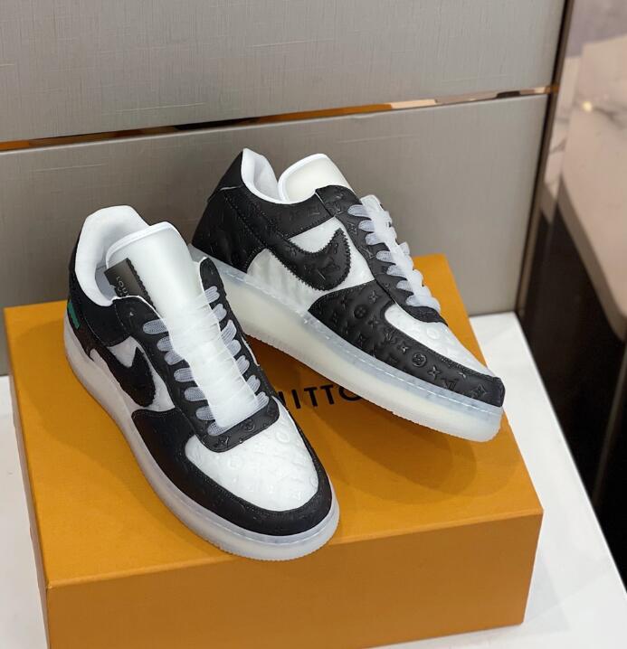 SAMC - NKE Shoes - 782